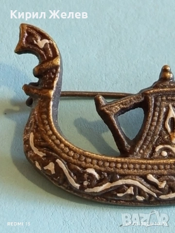 Брошка в Дамасценски стил гондола с гондолиер за КОЛЕКЦИЯ 51668, снимка 3 - Антикварни и старинни предмети - 53160306