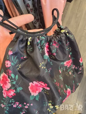 дамски ранички , снимка 2 - Раници - 49417772