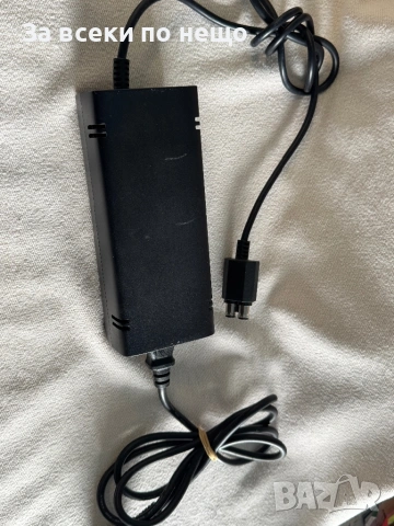 Оригинално зарядно за XBOX 360 Slim, снимка 7 - Аксесоари - 53410957