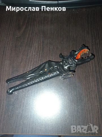 Орехотрошачка