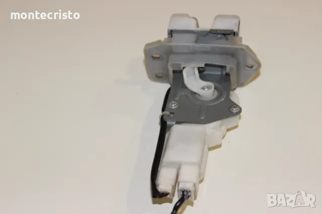 Брава заден капак Suzuki Swift хечбек (2006-2011г.) B6765, снимка 2 - Части - 49204934