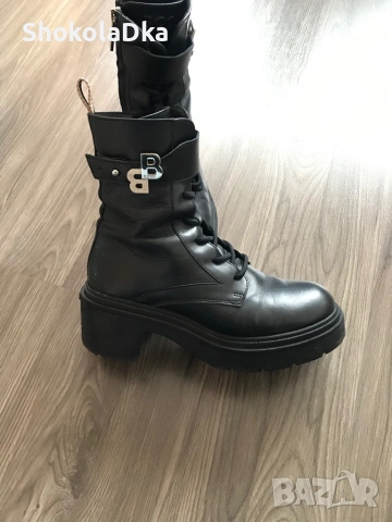 Боти Hugo Boss размер 37