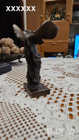 Метална пластика NIKE , снимка 2 - Антикварни и старинни предмети - 48620062