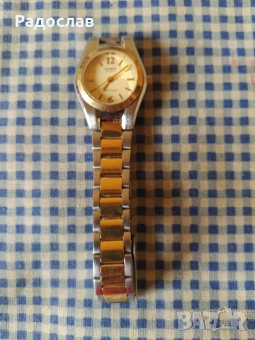 дамски часовник CASIO