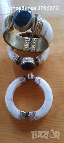 Дамски гривни от слонова кост, снимка 1