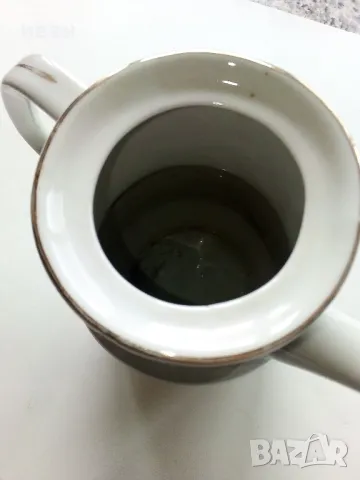 Стар порцеланов чайник, снимка 4 - Други ценни предмети - 49518438