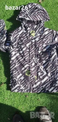 volcom размер XL Youth snowboard ski яке 