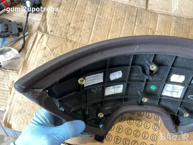 Декоративен Капак Панел Километраж 7P5858277A Porsche Cayenne 3.0D 92A/EG22/2012, снимка 4 - Части - 49636805