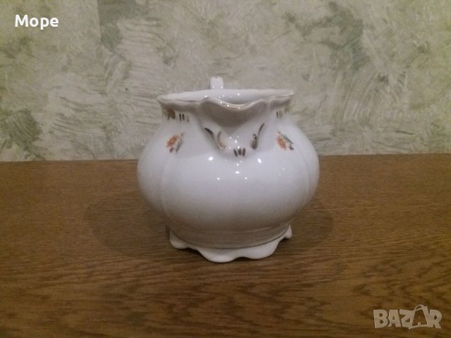 Порцеланова латиера, снимка 5 - Чинии - 38856772