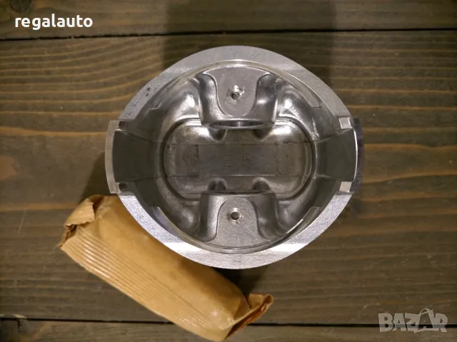 E501-23-200,бутала к-т 77.00+0.50mm MAZDA 323 BD,1980-1986, снимка 2 - Части - 47778774