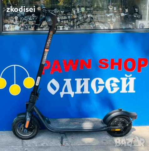 Електрическа тротинетка NINEBOT KICKSCOOTER F2
