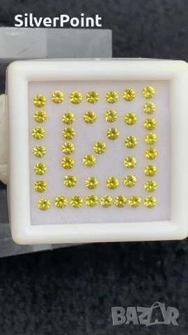 Жълти сапфири VVS калибрирани 