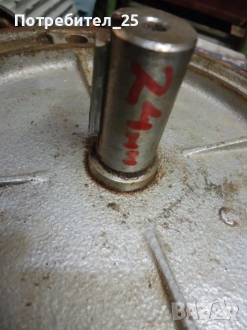 Трифазен ел.мотор 2,2 KW - 1400 об/м., снимка 2 - Електродвигатели - 47731713