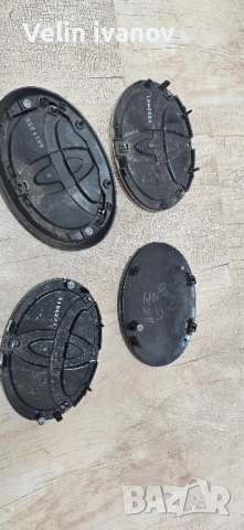 емблеми за тойота хайлукс, снимка 2 - Части - 52209359