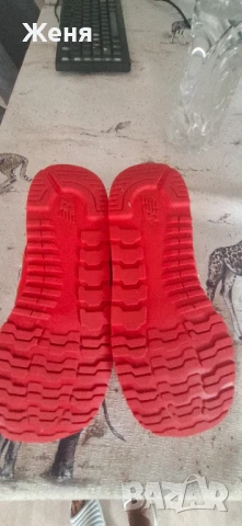 Детски маратонки New balance, снимка 3 - Детски маратонки - 51049916