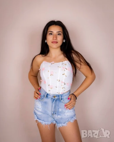 топ, снимка 3 - Корсети, бюстиета, топове - 51151824