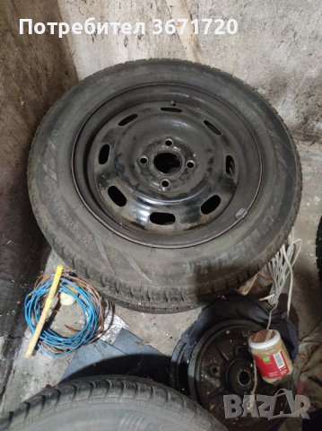 Зимни гуми с джанти 4х100, снимка 7 - Гуми и джанти - 41610912