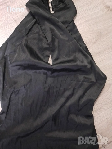 Сатенена рокля, снимка 5 - Рокли - 53379928