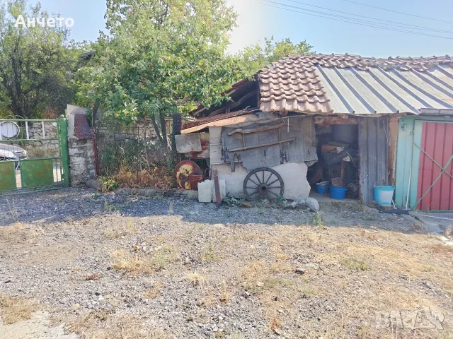 Къща с летна кухня и стопански сгради , снимка 6 - Къщи - 56020415
