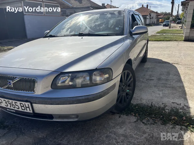 Volvo v70. -2.4 D5, снимка 3 - Автомобили и джипове - 56191503