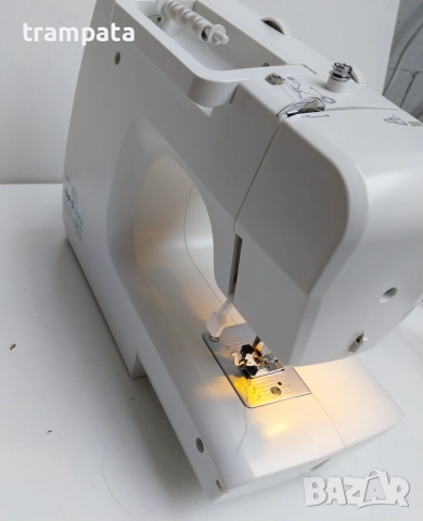 НАЙ ДОБРАТА ОФЕРТА Шевна машина CARINA + Транспортен куфар/чанта , снимка 7 - Шевни машини - 52675159