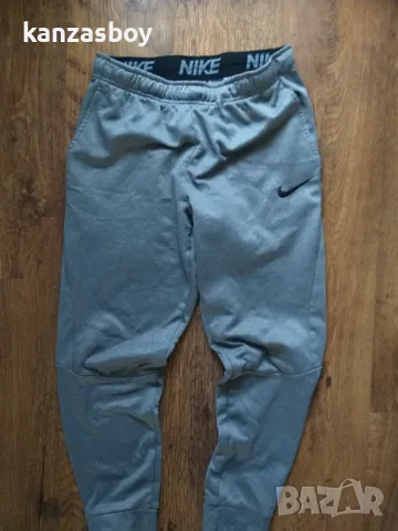 nike therma fit - страхотно мъжко долнище M-размер МАЛКО ПО КЪС МОДЕЛ, снимка 4 - Спортни дрехи, екипи - 48897957