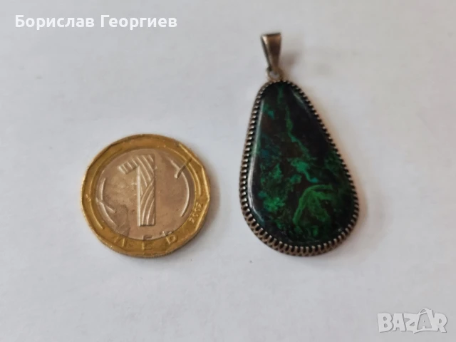 Сребърен медальон 925 с малахит, снимка 4 - Колиета, медальони, синджири - 51201127