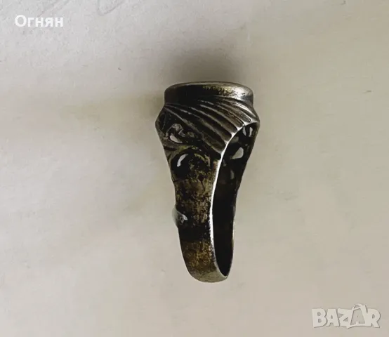 Стар пръстен с камък, снимка 2 - Антикварни и старинни предмети - 50067161