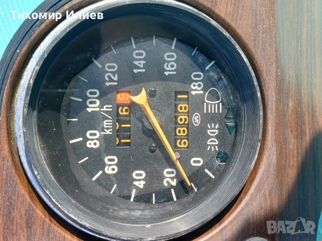 Арматурно табло за ВАЗ 2103 , снимка 2 - Части - 53406321