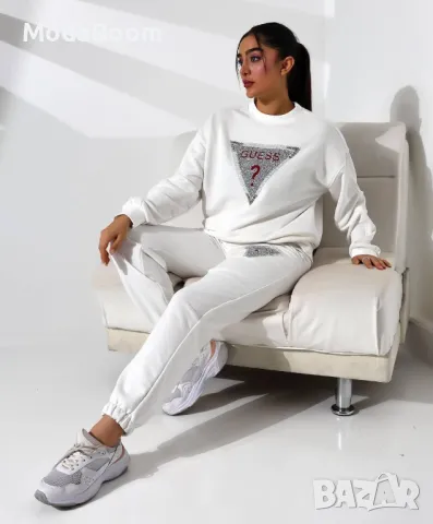 Guess дамски комплекти два цвята 