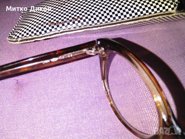 Очила с диоптер с калъвче 2.50-2.75, снимка 7 - Слънчеви и диоптрични очила - 40900674