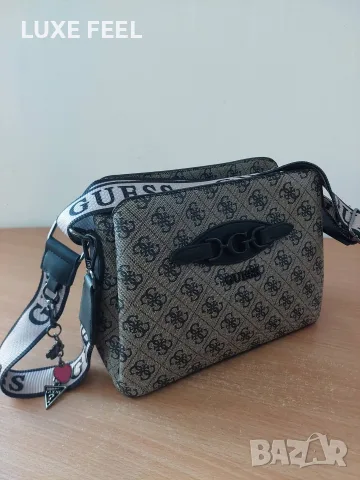 Guess ✨Дамски Чанти , снимка 18 - Чанти - 56239853