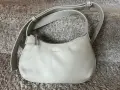 Малка чанта за рамо Calvin Klein, снимка 3