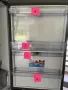 Продавам вътрешни елементи от хладилник BEKO K70520, снимка 3