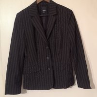 Ново черно сако с дълъг ръкав M 38 размер тънко райе, снимка 2 - Сака - 35795788