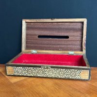 Дървена кутия с музайка, снимка 5 - Антикварни и старинни предмети - 44367541