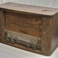 Радио Сиера , снимка 4 - Антикварни и старинни предмети - 42119961