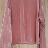 Кадифена блузка NLY TREND, снимка 1 - Блузи с дълъг ръкав и пуловери - 39324091