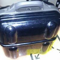 Продавам оригинален куфар от видео камера JVC, снимка 3 - Чанти, стативи, аксесоари - 39918525