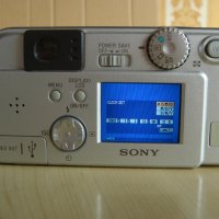 Sony DSCP51 Cyber-shot 2MP цифров фотоапарат с 2x оптично увеличение, снимка 3 - Фотоапарати - 44479279