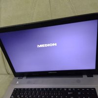 Продавам лаптоп Medion i3-7100 17.3'' Led/8gb.ram/128ssd/1tb hdd , снимка 4 - Лаптопи за работа - 35934746