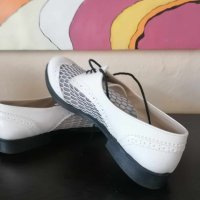 Дамски обувки тип Оксфорд /лачени/, снимка 4 - Дамски ежедневни обувки - 41980861