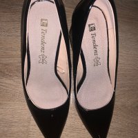 Обувки на ток, снимка 4 - Дамски елегантни обувки - 40001679