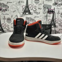 Кецове Adidas , снимка 1 - Детски маратонки - 42608728