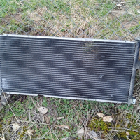 Радиатор за Климатик за Нисан Примера П12 1,8, снимка 1 - Части - 44748339