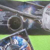 хеви метъл Vanexa - Too Heavy to Fly CD, снимка 4 - CD дискове - 41348541