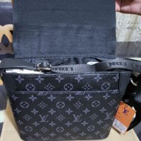 Мъжки чанти Louis Vuitton , снимка 4 - Чанти - 38830035