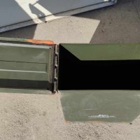 Метална кутия от боеприпаси, снимка 3 - Други ценни предмети - 44416713