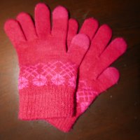 Ръкавици за момиче 5-7 г, снимка 1 - Шапки, шалове и ръкавици - 34433635