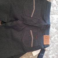 Оригинален дамски панталон Armani Jeans, снимка 2 - Дънки - 39018613